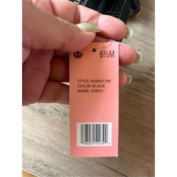 NWT Juicy Couture Bling Sandals sz 6.5 shiny minimalist summer vacation - Picture 3 of 6